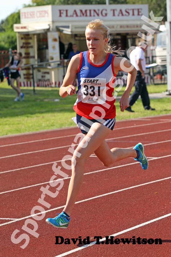 Abbi Hetherington, under-17s 800 metres, Northern under-15/17/20s.